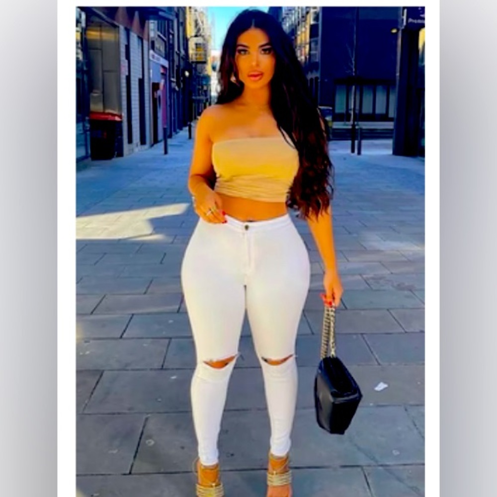 White canopy jeans